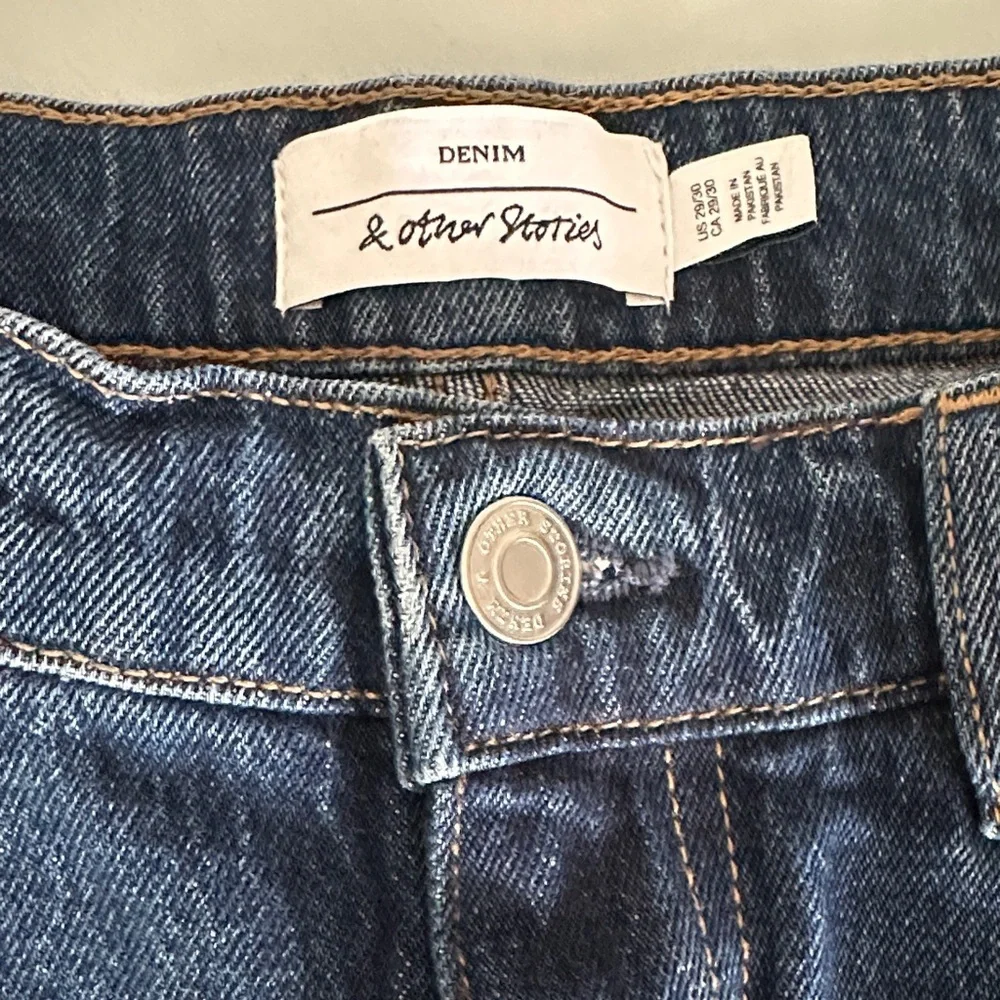 Favorite Cut Denim Dark Wash Classic Women’s 29 Slim Leg Straight Casual - Picture 8 of 13